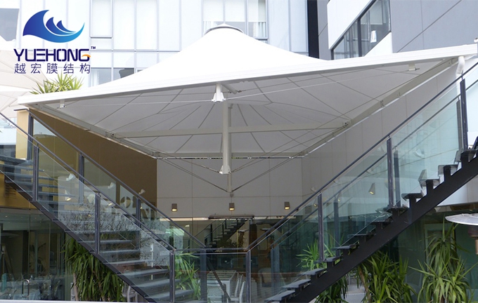 商場廊道膜結(jié)構(gòu)遮陽棚